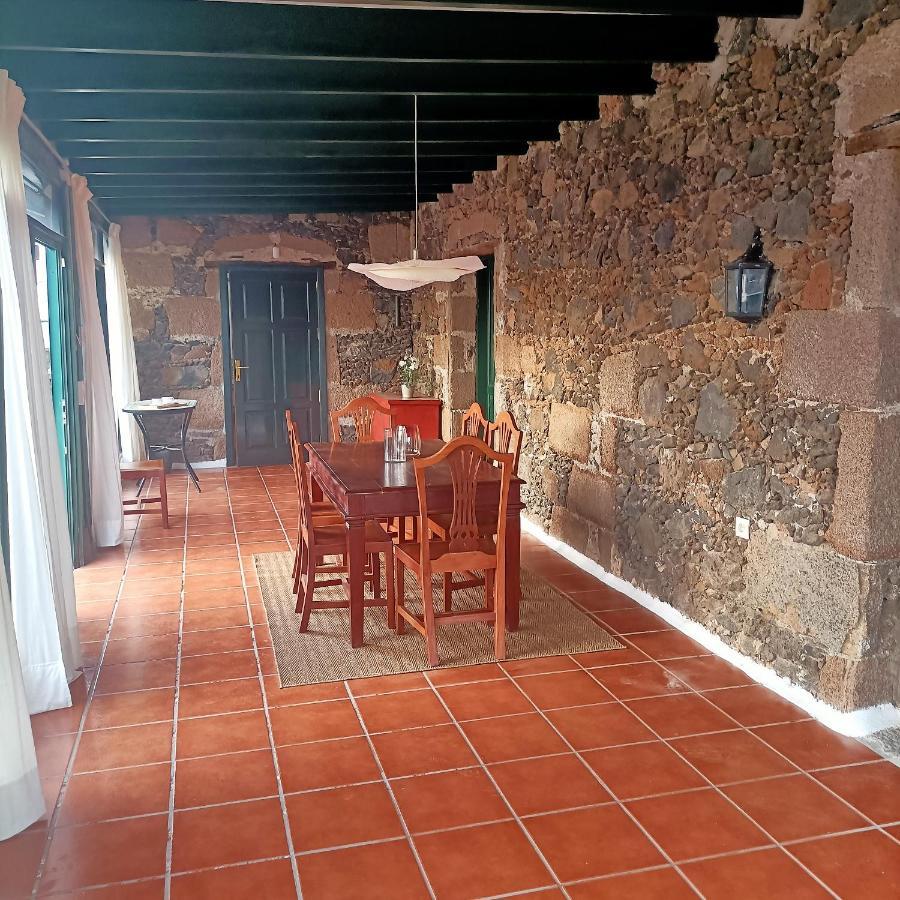 Villa Casa "Entre Vinedos" En Masdache Tías Exterior foto