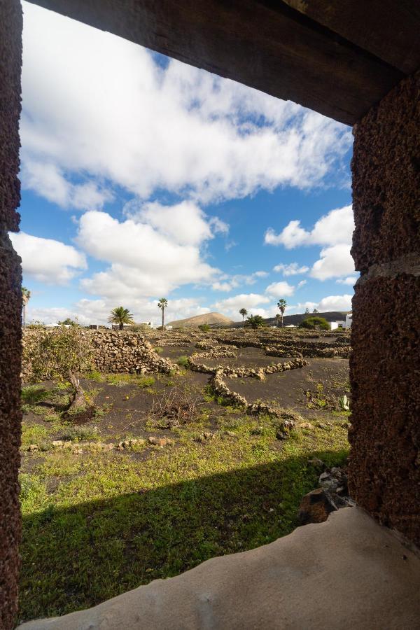 Villa Casa "Entre Vinedos" En Masdache Tías Exterior foto